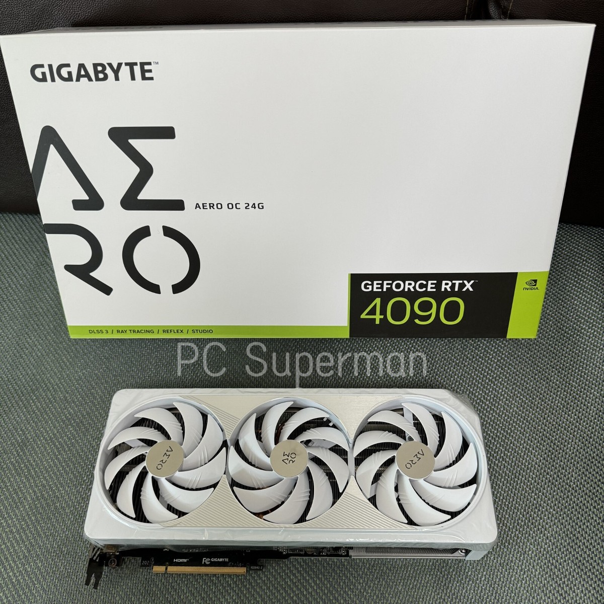 【ほぼ未使用】GIGABYTE GEFORCE RTX 4090 AERO Gigabyte GeForce RTX 4090 AERO OC Graphics GV-N4090AERO OC-24GD