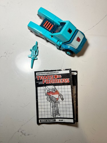 Kup 100% Complete 1987 Vintage G1 Hasbro Transformers Action Figure