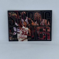 Scottie Pippen 1994 Flair Scoring Power #6 Very Small Crease 3rd Pic