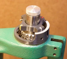 Lee Breech Lock Adapter Shoulder Bump Indicator