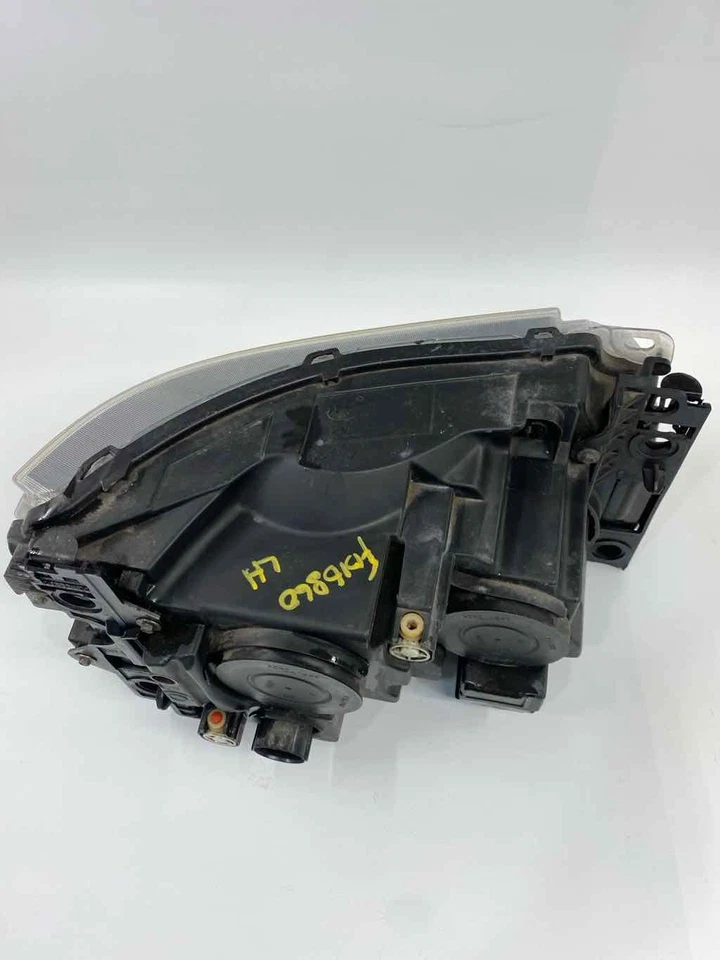 Used Left Headlight Assembly fits: 2011 Land rover Range rover sport xenon HID w - Image 2 of 4
