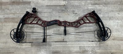 Bowtech Alliance , RH,  26-31in DL, 60-70lb DW, Red Dirt
