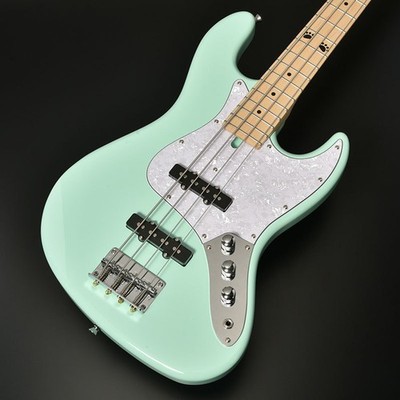 Bacchus WJB-CHIIPAN 12pc Beginner Bass Set with Rechargeable Mini Amp