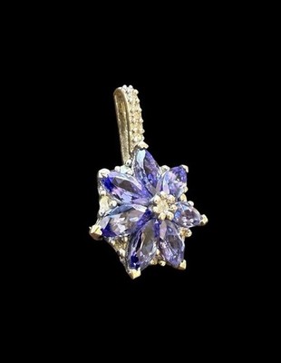 925 STS Chuck Clemency Tansanit Blume Anhänger Sterling 3/4''