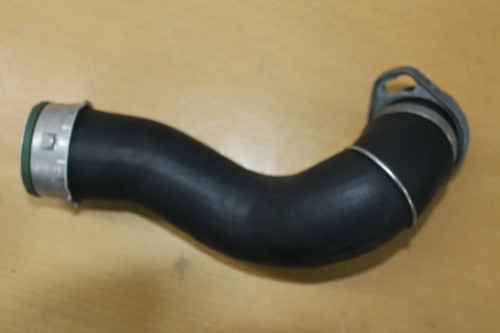 BMW 3 E90/91 Ladeluftschlauch turbo lader 77883423