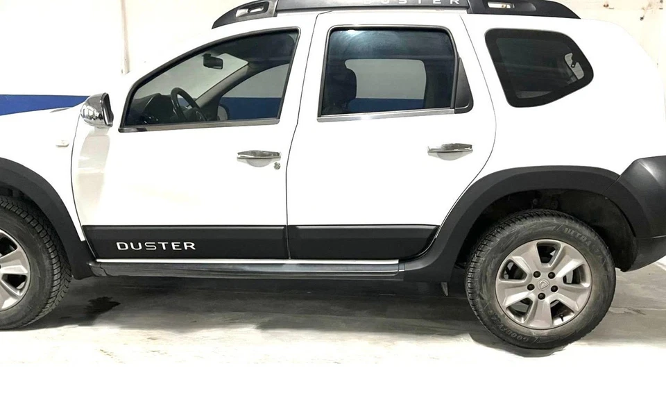 Kit de carrocería de guardabarros y moldura de puerta ABS Dacia Duster 2010-2017 12 piezas (escrito) - Imagen 3 de 4