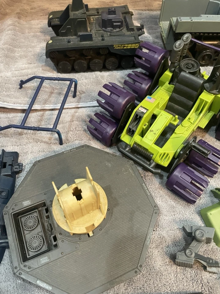 Lote de Vehículos y Piezas Hasbro Gl Joe Años 80 De Colección Foto 3 de 4