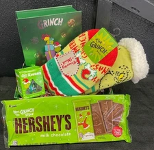Grinchy Cozy Basket