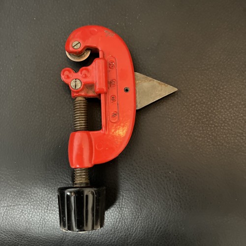 Super-Ego No. 730 Pipe Cutter With Folding Blade Made In Spain 1/8 - 1 1/8 OD - Picture 6 of 7