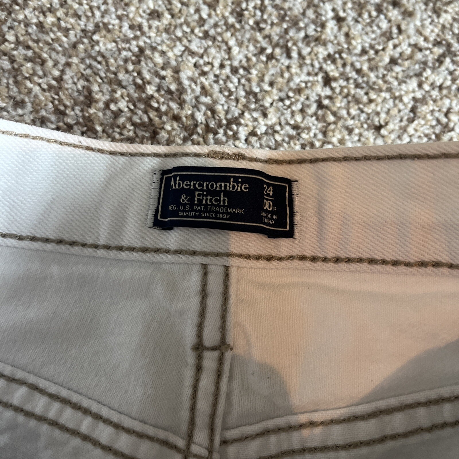 Abercrombie & Fitch Jeans Womens 24/00s White Denim Mom High Rise (24 X 26) - View 4