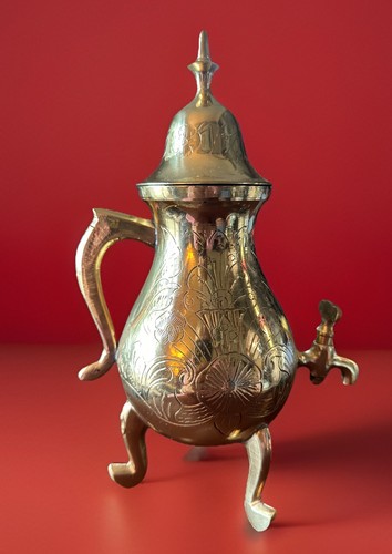 Vtg Brass Teapot Ornate Heavy Beautiful Collectible 10 Inches Jerusalem Ex Cond - Picture 6 of 10