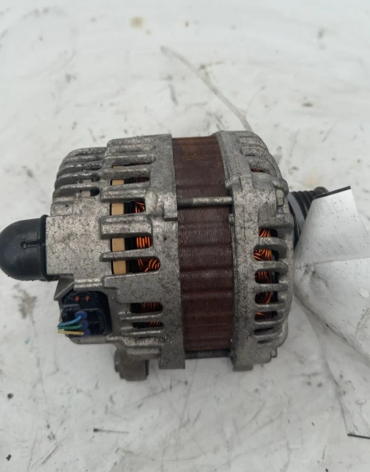 Alternador Nissan Versa 2012 2013 2014 2015 2016 2017 2018 2019 Foto 2 de 4