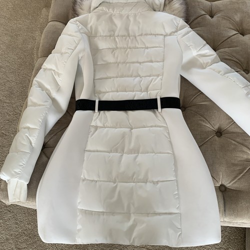 MICHAEL KORS .Ladies Soft White Padded Coat Optional Fur Trim Hood Size Medium - Picture 6 of 6