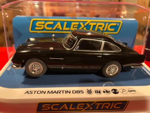 1/32 scalextric slot cars