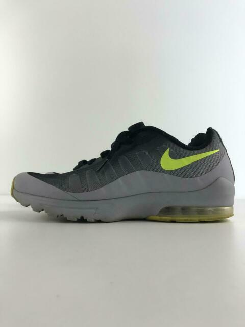 nike trainers invigor