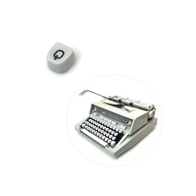 White Q Key for Hermes 3000 Typewriter Vtg Media Boxy Keyboard Keytop Part