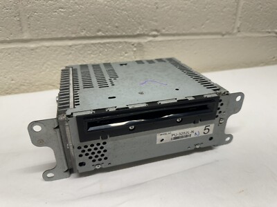 2011 Ford Explorer Radio Receiver AUDIO PLAYER AM-FM-CD OEM BB5T-19C107-BN OEM