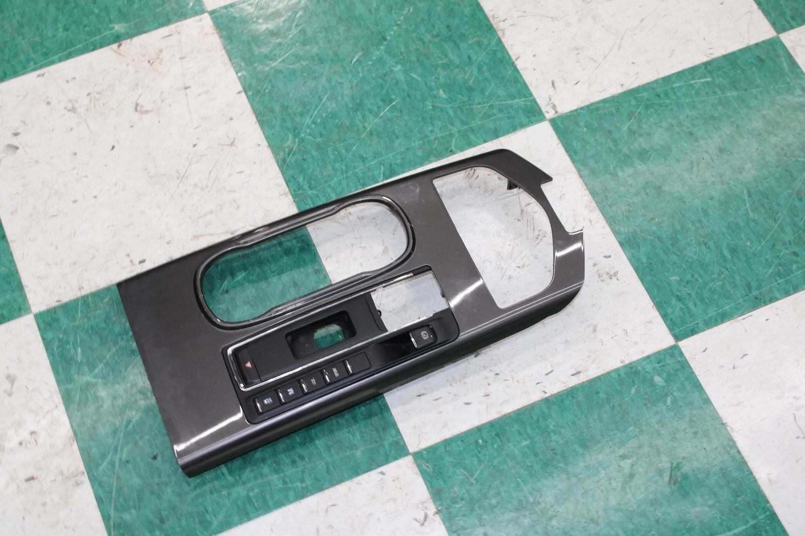 Maserati Ghibli 2014-2017 Front Dash trim bezel Gray