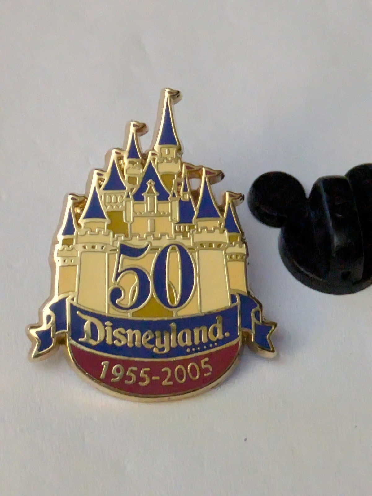 Vintage Disney Cast Exclusive Disneyland 50th Anniversary Castle Pin 36156