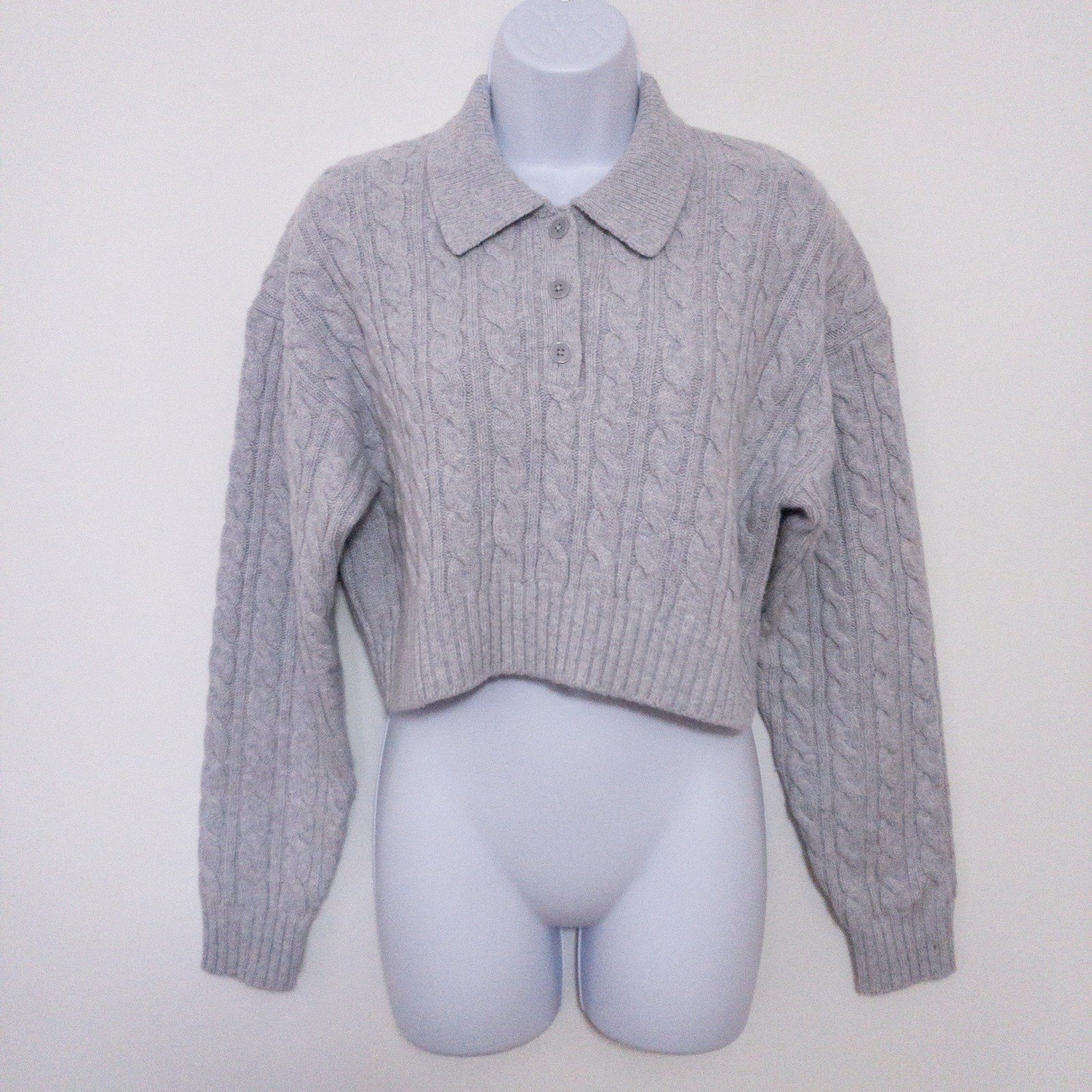 Aritzia Sunday Best Cable Knit Wool Blend Sweater Womens Small Gray Cropped