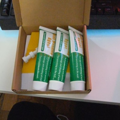 Wall Mending Agent Repair Cream Plaster White Damage Cracks Peeling Squeeze Scra