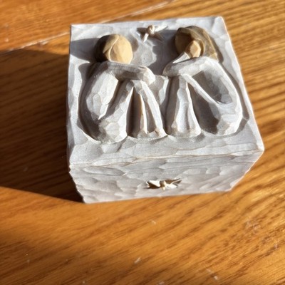 Willow Tree Friendship Keepsake Trinket Box 2003 Susan Lordi Demdaco