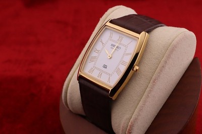 Vintage Men Seiko quartz Barrel-Tank White Dial, Dark Brown