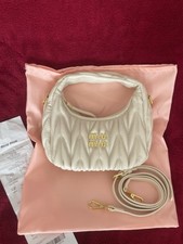 MlU MlU Hobo Wander weiß Damenhandtasche (Wh...