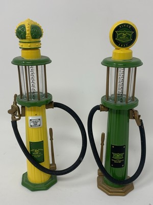 Set Of 2  JONH Deere Gearbox Visible Glass Pump 5  1:25 Scale(S1-Bc)