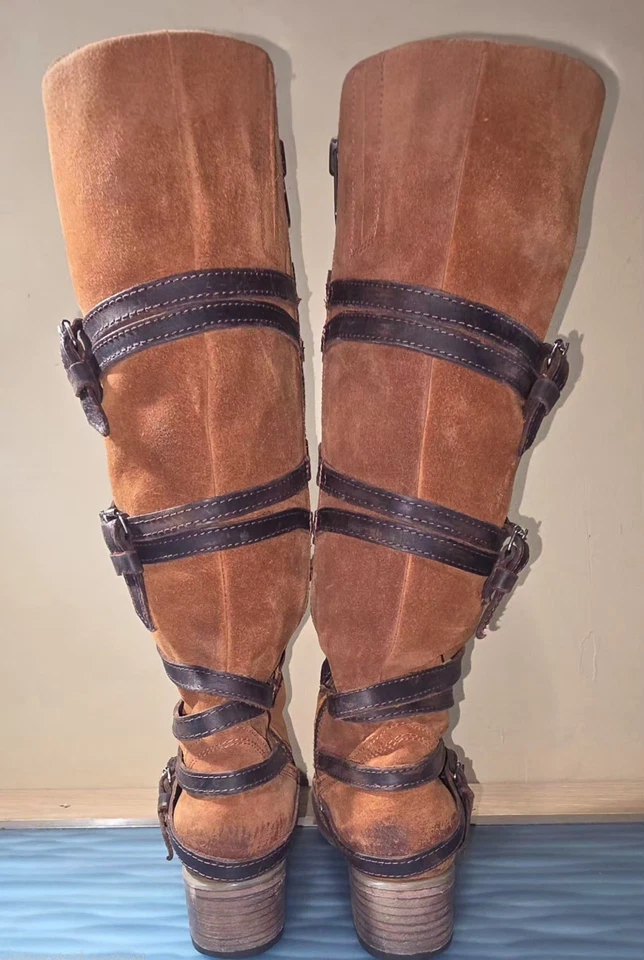 Freebird Women's Suede Garret Boots Size 8 Orange Rust Color - Image 4 of 4