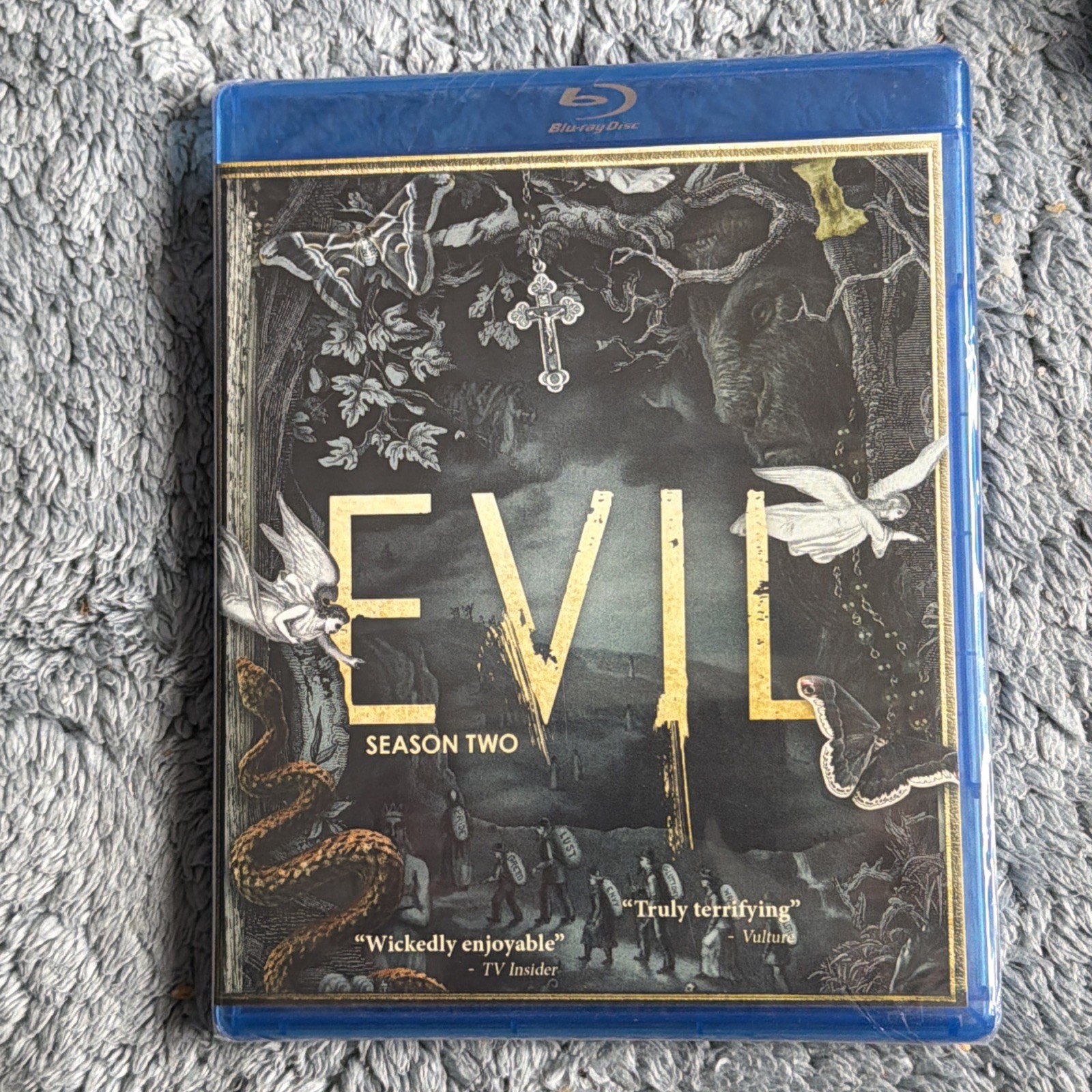 Evil: Season Two (Blu-ray, 2022)