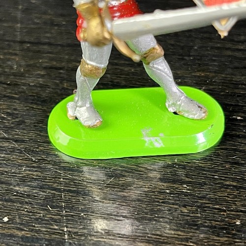 Britains Ltd 1971 Plastic DeeTail Knights in Action Crusader Axe Figurine - Picture 4 of 9