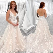 V Neck Wedding Dresses Beach Boho Romantic A Line Sleeveless Lace Bridal Gowns