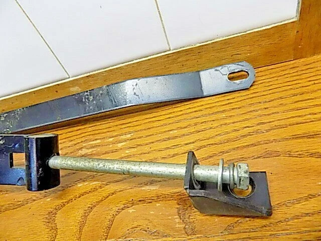 Correa del tanque de combustible Jaguar XJS 1983-1989 Foto 4 de 4