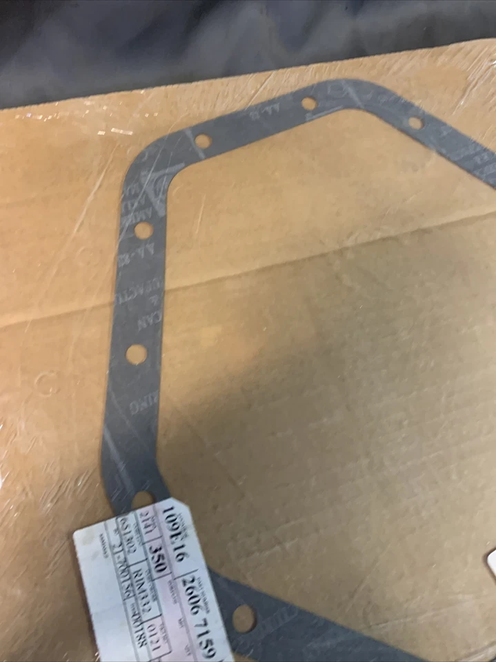 New Genuine GM 26067159 Rear Differential Cover Gasket 10.5" 77-13 14 Bolt  - Image 3 of 4