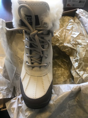 Authentic UGG Adirondack II Sand 