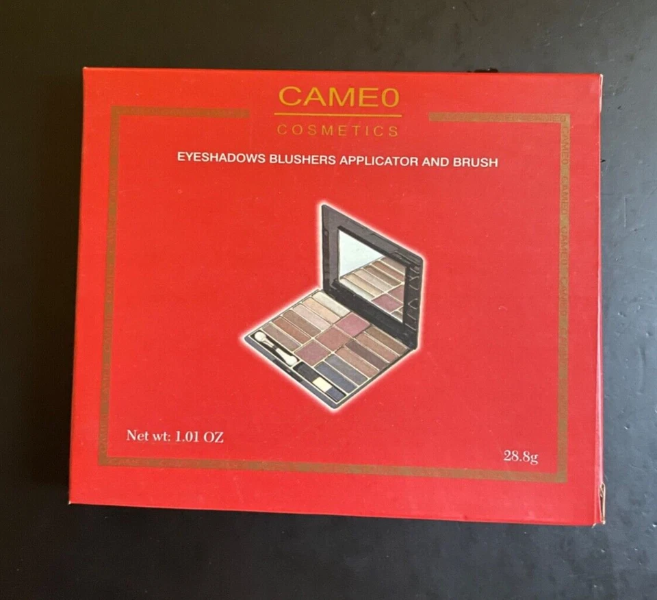 Eyeshadows blushes application and brush Palette Cameo - Image 2 of 4