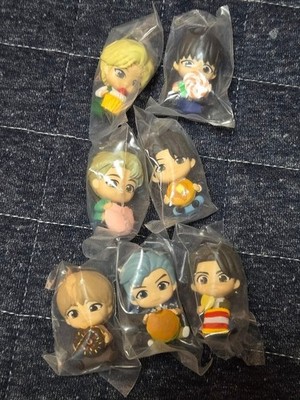 BTS TiNyTAN Mogumogu-tai Capsule toy Figure Full Complete set Bandai Kpop 2023