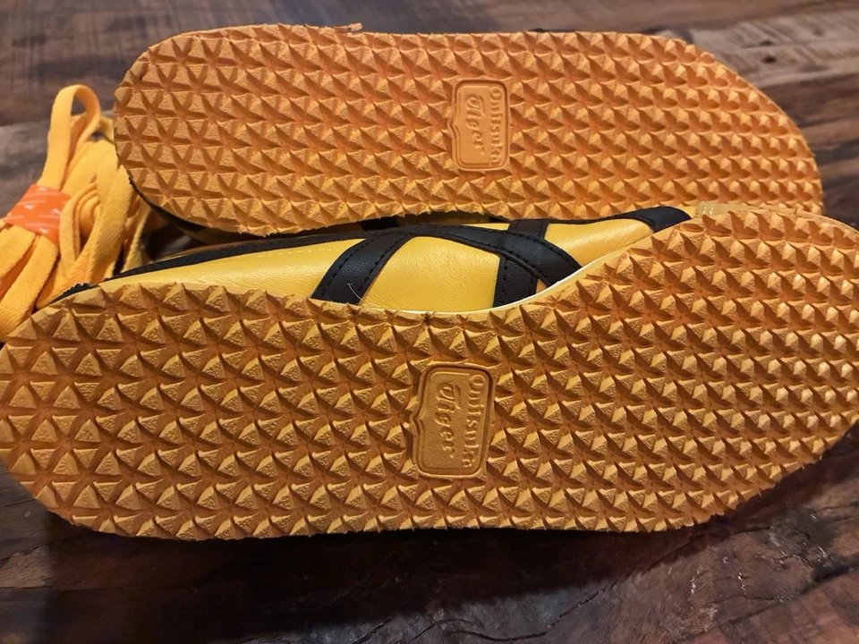 Zapatos Onitsuka Tiger México Bruce Lee/Kill Bill Colorway Hombre’s 6 Mujer’s 7.5 Foto 2 de 4