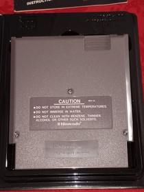 Nintendo NES Super Mario Bros. / Duck Hunt, Hogans Alley with Zapper 