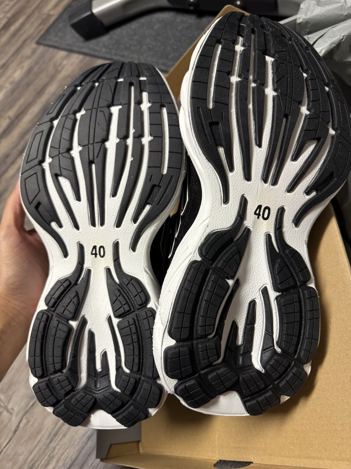 Balenciaga Men Monday 3B Logo Low Top Sneakers Black Eu 40 UK 6 US 7 (Run Big) thumbnail 11