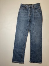 LEVIS Womens Size 25 Wedgie Straight High Rise Button Fly Medium Wash Denim 5 
