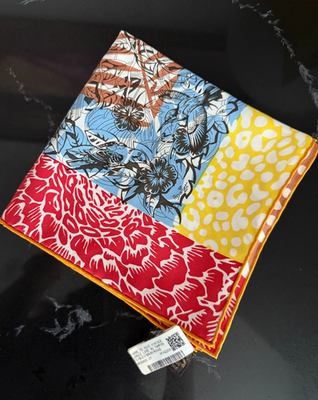 New Hermes Scarf Jungle Love silk 70 cm Carre bleu / brun / rouge