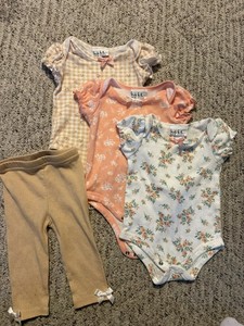 Nicole Miller New York 4 Piece One Piece Set 3-6 Months Girls Floral with Pants