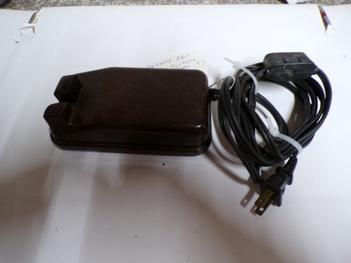 B7 Mercury Sewing Machine Motor Controller Foot Pedal W/ 3 pin plug - Picture 2 of 9