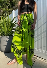 Hawaiian Pareo Green & Black Tribal Pattern Honu Turtle Wraparound Sarong Skirt