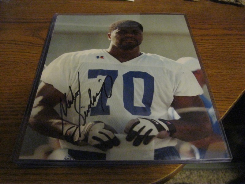 Michael Sinclair / Seattle Seahawks Autographed 8x10 Photo 