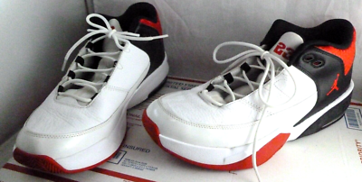 Nike Air Jordan Max Aura 3 White University Red Black Size  display picture 2