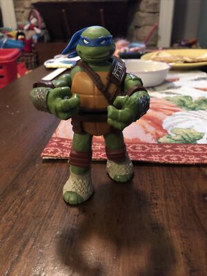 Teenage Mutant Ninja Turtles Leonardo Playmates 6'' 2012 Viacom Read Description