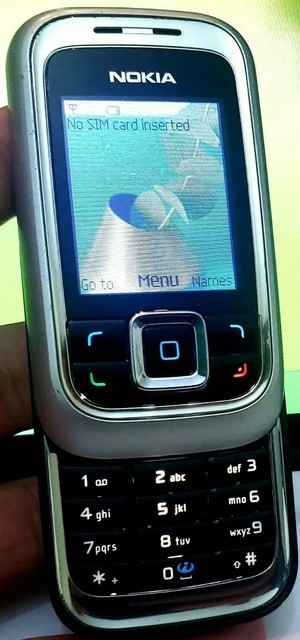 nokia 6111 glossy black unlocked mobile phone